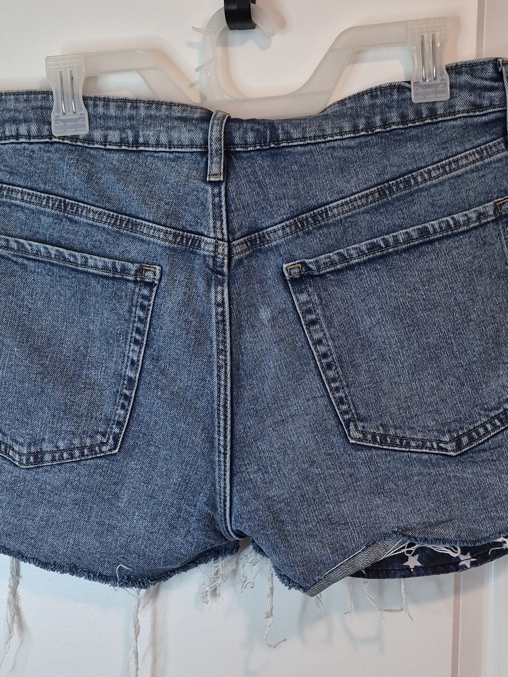 Old Navy Light Blue Distressed Denim Shorts - Picture 4 of 8